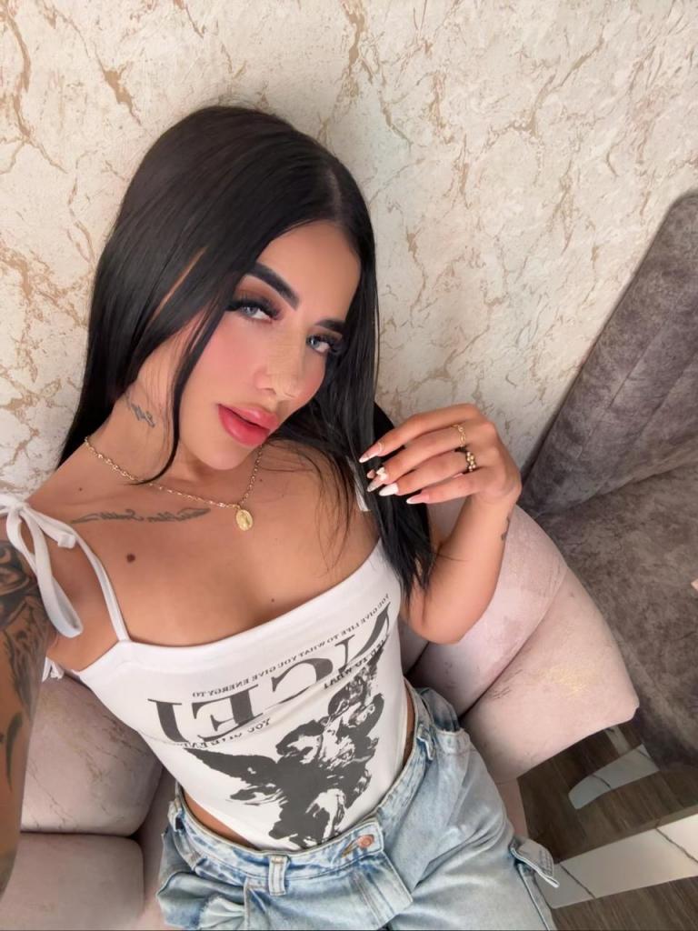 Chica busca chico en Navarra: 