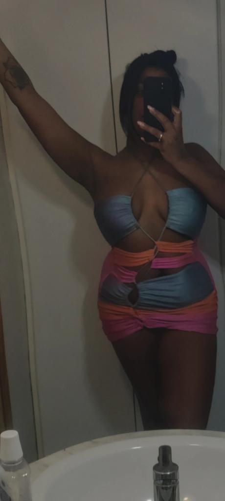 Chica busca chico en Alicante: 