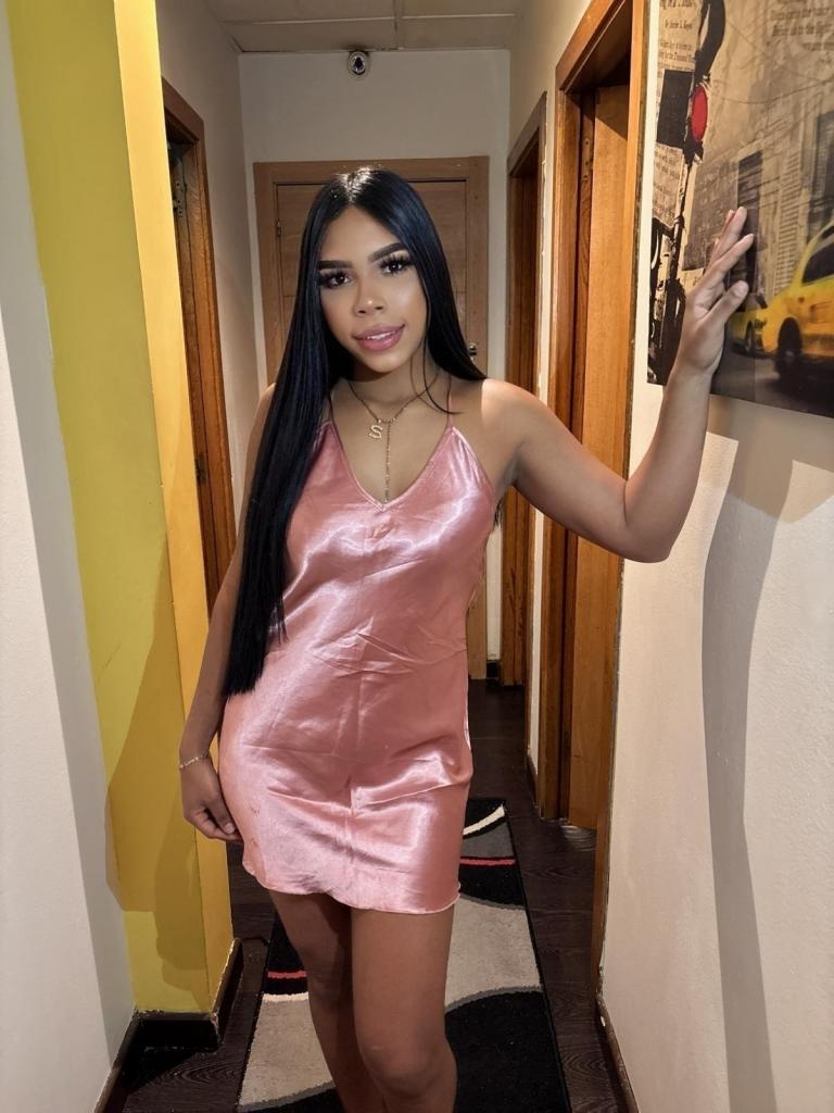 Chica busca chico en Pontevedra: Chica busca chico