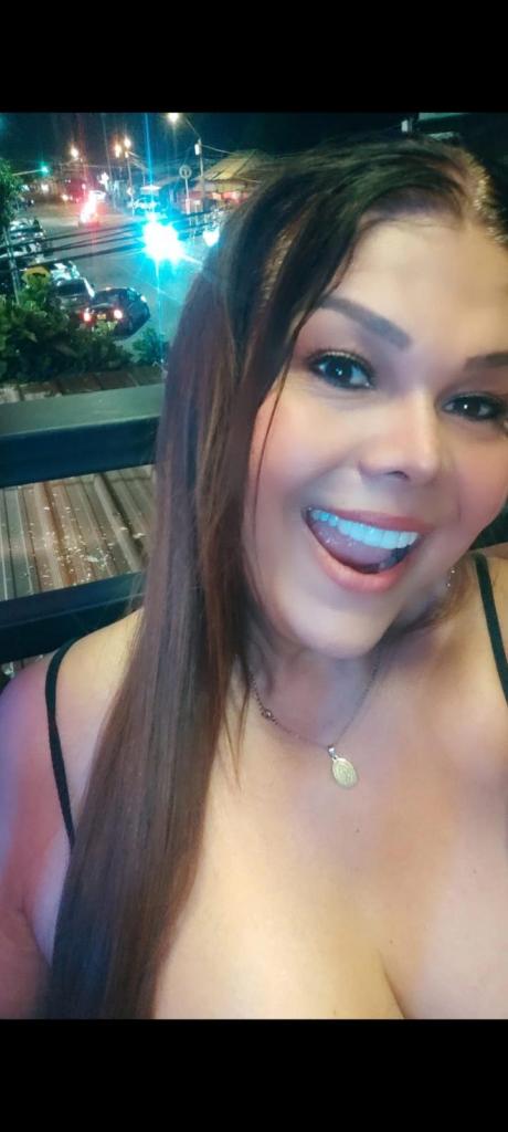 600588298: Transexual en Navarra