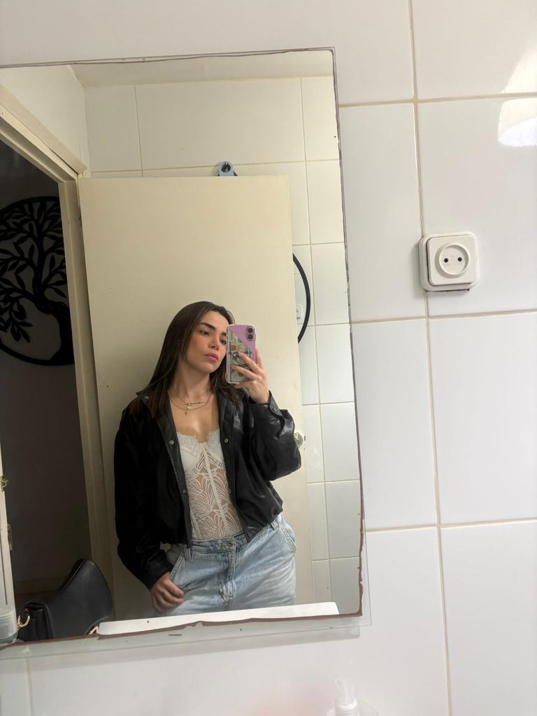 Chica busca chico en Barcelona: 