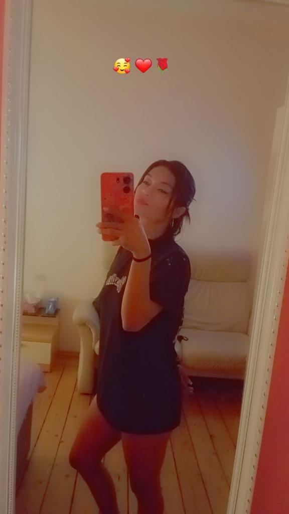 623168440: Chica busca chico en Valencia