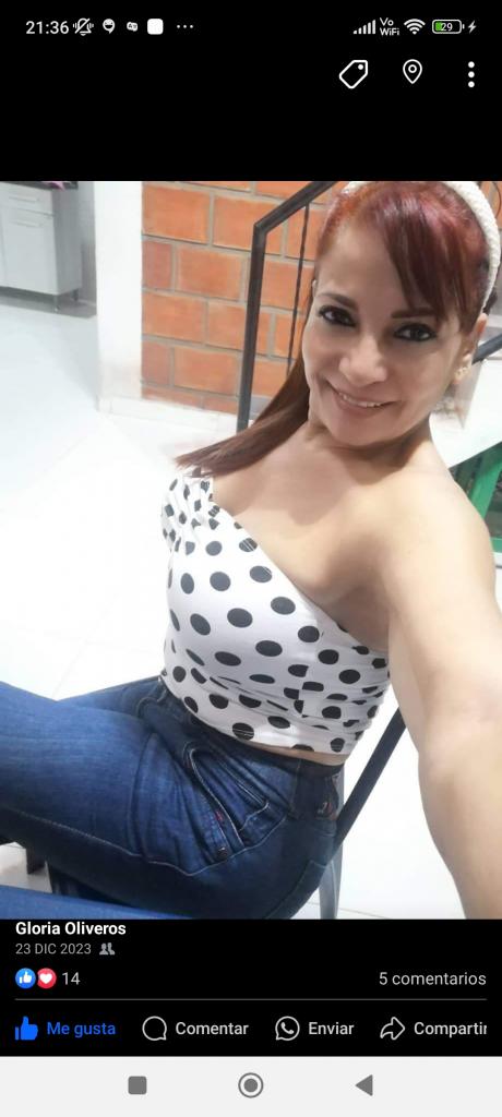 611242729: Chica busca chico en Tarragona