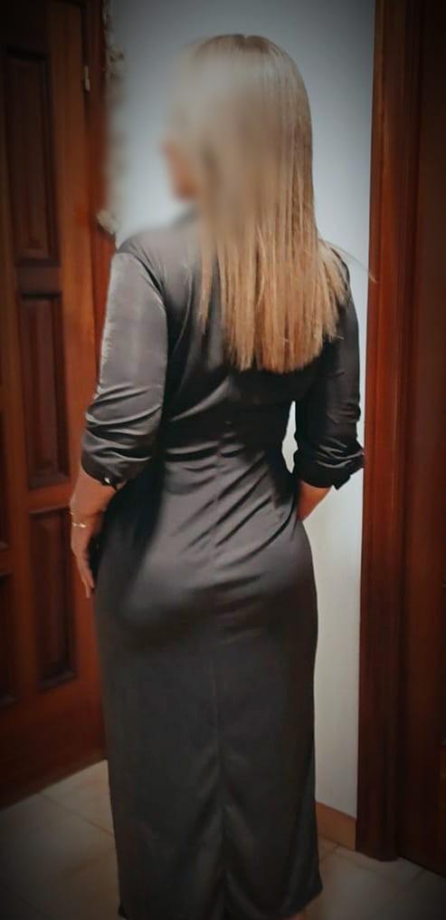 641941735: Chica busca chico en La Coruña