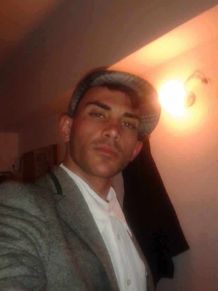 Chico busca chica en Alicante: 