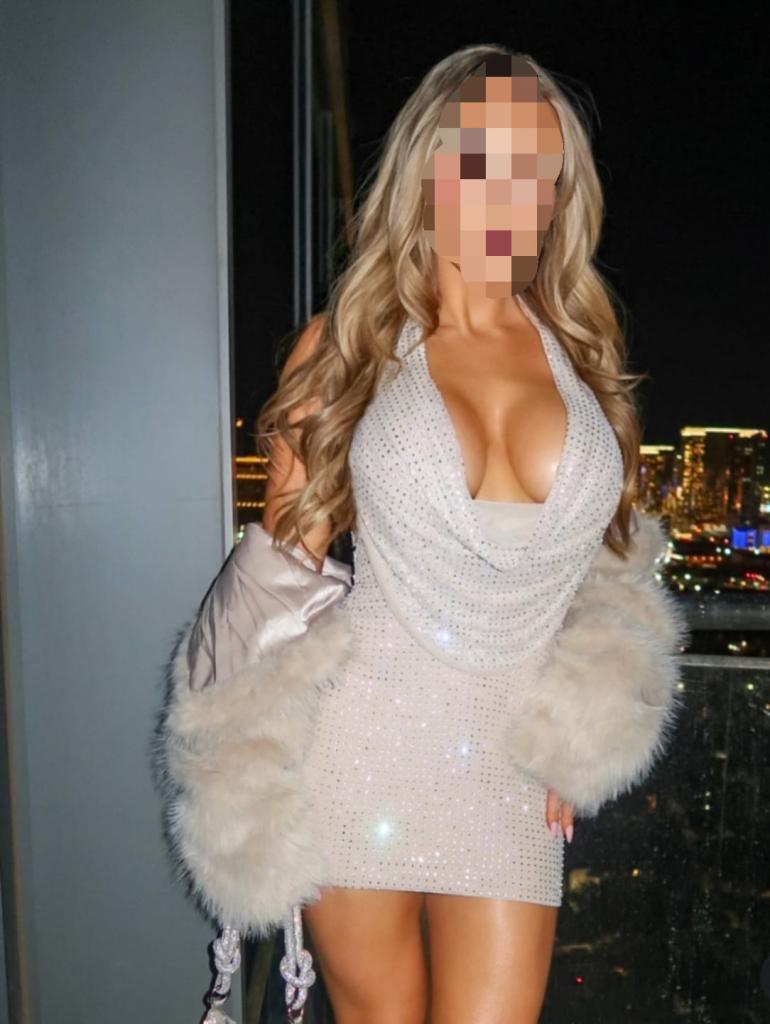 Chica busca chico en La Coruña: 