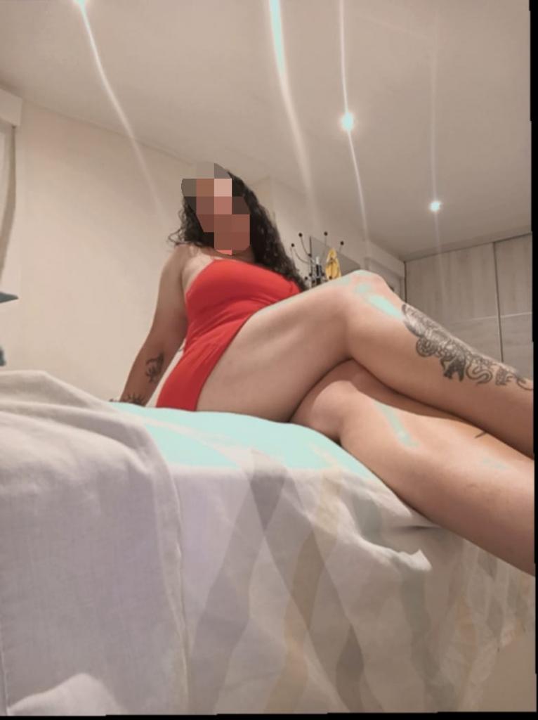 643076761: Chica busca chico en Burgos