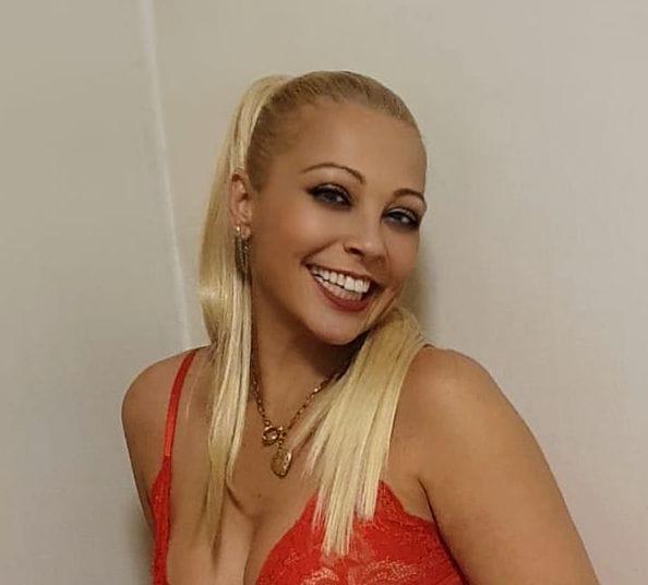641363862: Chica busca chico en Málaga