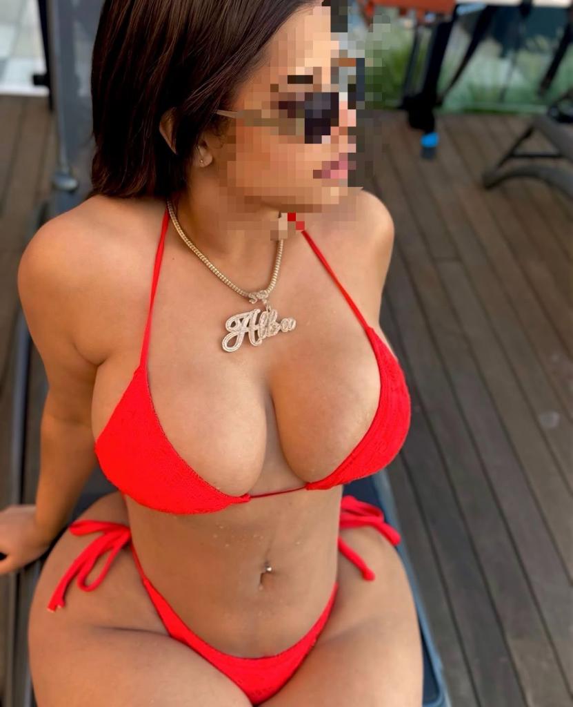 Chica busca chico en Barcelona: 