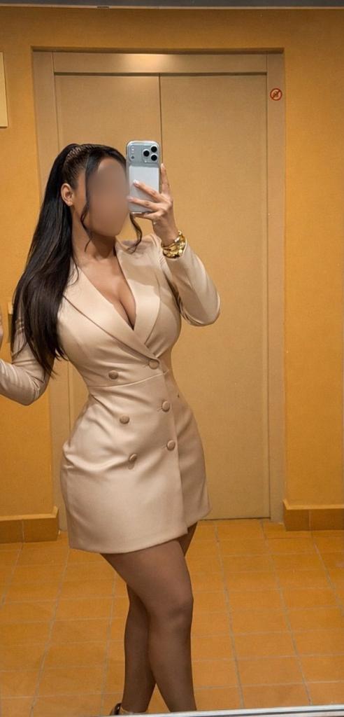 650237145: Chica busca chico en Málaga