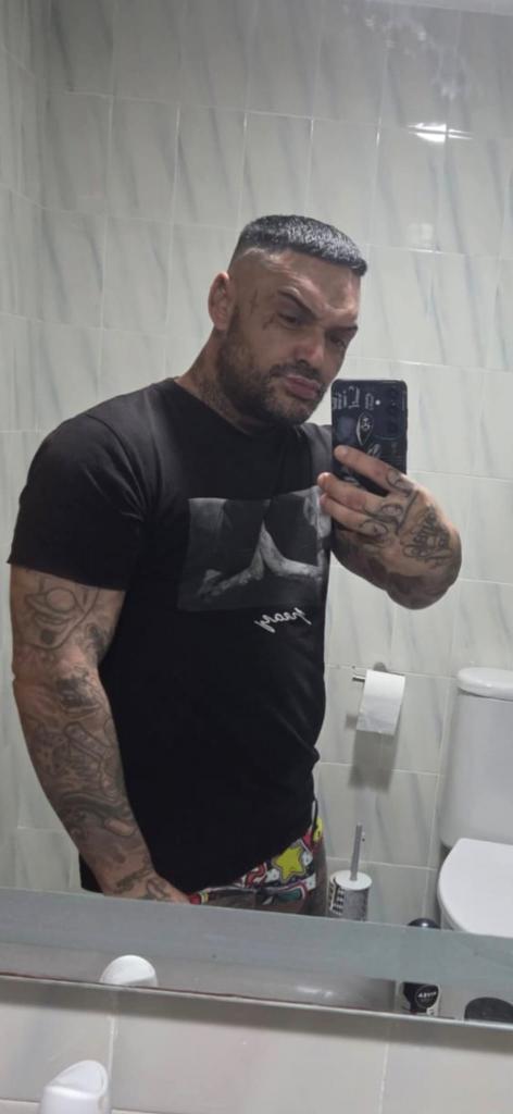 Chico busca chica en Valencia: 