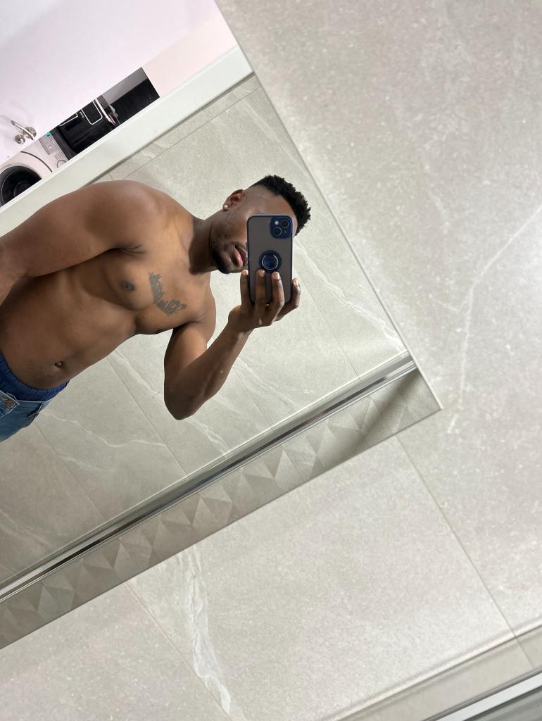 Chico busca chica en Madrid: 