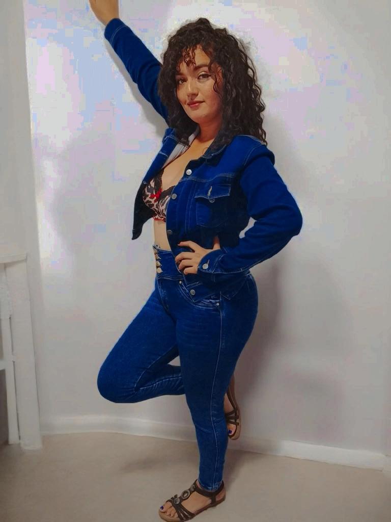 Chica busca chico en Lérida: 