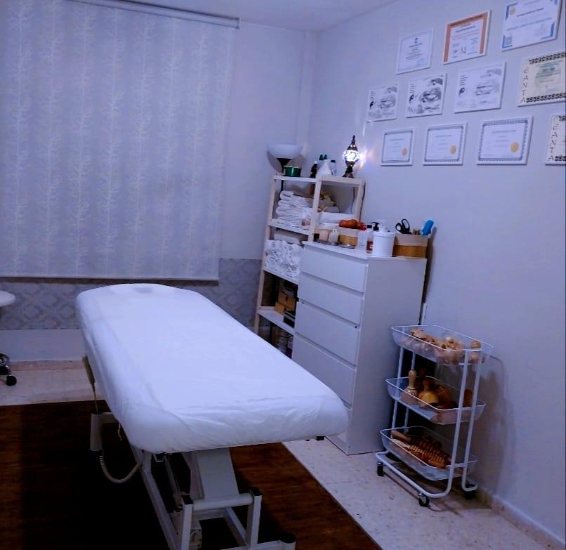 642331507: Chica busca chico en Zaragoza