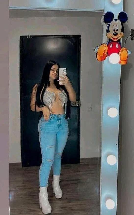 Chica busca chico en Cádiz: Chica busca chico