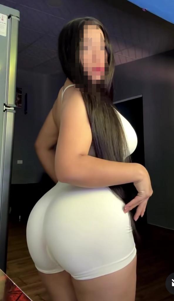 Chica busca chico en La Coruña: 