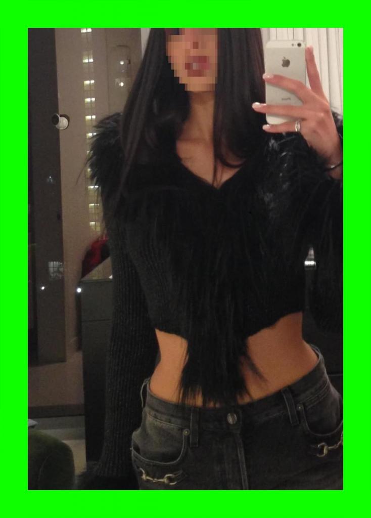 600488437: Chica busca chico en La Coruña