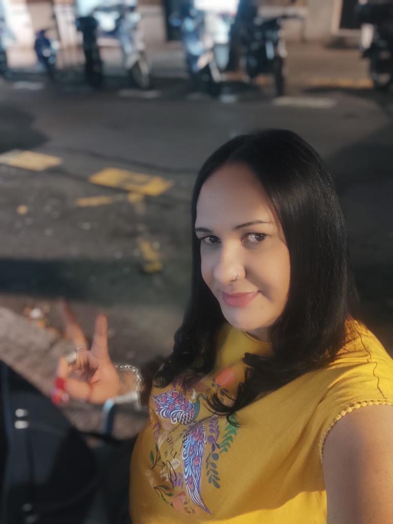 642708551: Travesti en Álava