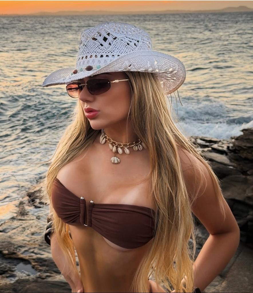 643742924: Chica busca chico en Tarragona