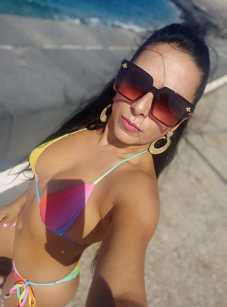 Chica busca chico en Tenerife: 