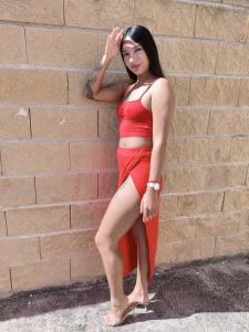 664874220: Chica busca chico en Madrid