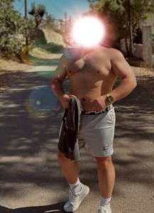 631406810: Chico busca chica en La Coruña