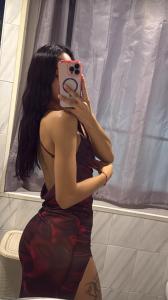 613592989: Chica busca chico en Barcelona