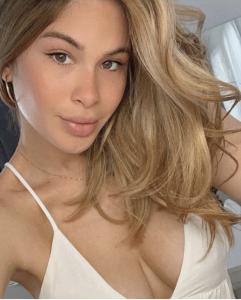 611250941: Chica busca chico en Málaga