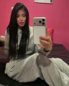 603207030: Chica busca chico en Ibiza