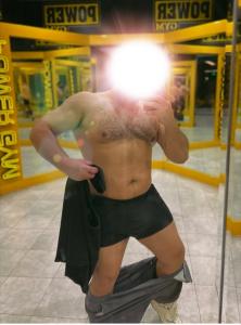 631406810: Chico busca chica en La Coruña