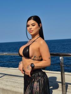 632678122: Chica busca chico en Barcelona