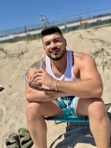 603151186: Chico busca chica en Sevilla