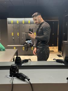 614632533: Chico busca chica en Sevilla