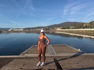 603921619: Chica busca chico en Orense