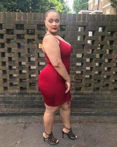 643086558: Chica busca chico en Lugo