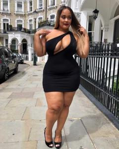 643086558: Chica busca chico en Lugo