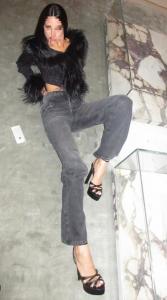 600488437: Chica busca chico en La Coruña