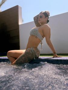 632678122: Chica busca chico en Barcelona