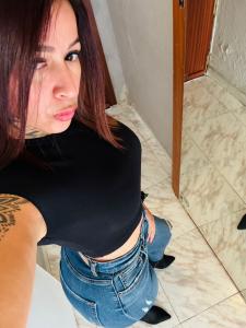 633038856: Chica busca chico en Cádiz