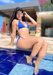 662468033: Chica busca chico en Sevilla