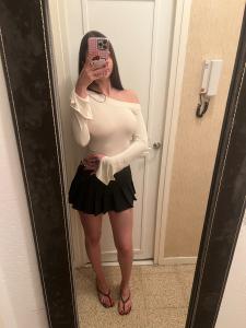 672123651: Chica busca chico en Madrid