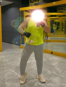 631406810: Chico busca chica en La Coruña