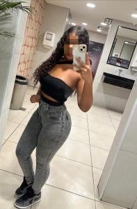 631036652: Chica busca chico en Madrid