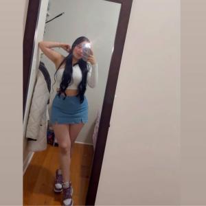 604351794: Chica busca chico en La Coruña