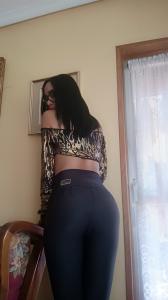 613803145: Chica busca chico en Madrid