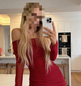 633690717: Chica busca chico en La Coruña