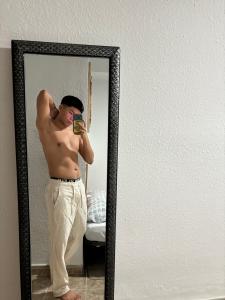 602726044: Chico busca chica en Valencia