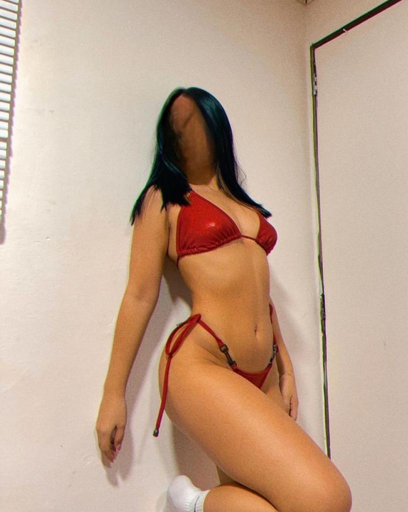 Chica busca chico en Barcelona: 