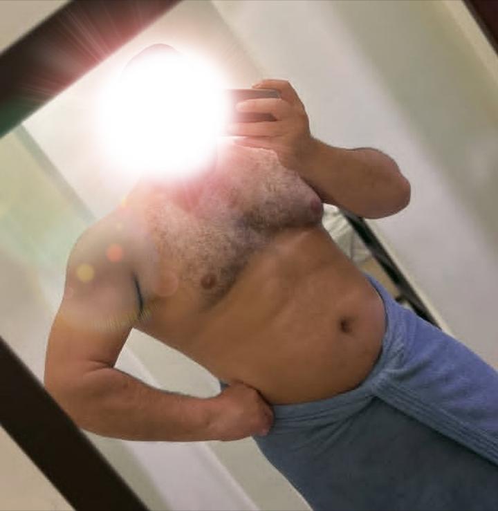 631406810: Chico busca chica en La Coruña