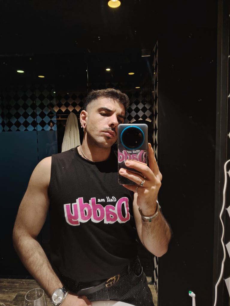 602573598: Chico busca chica en Madrid